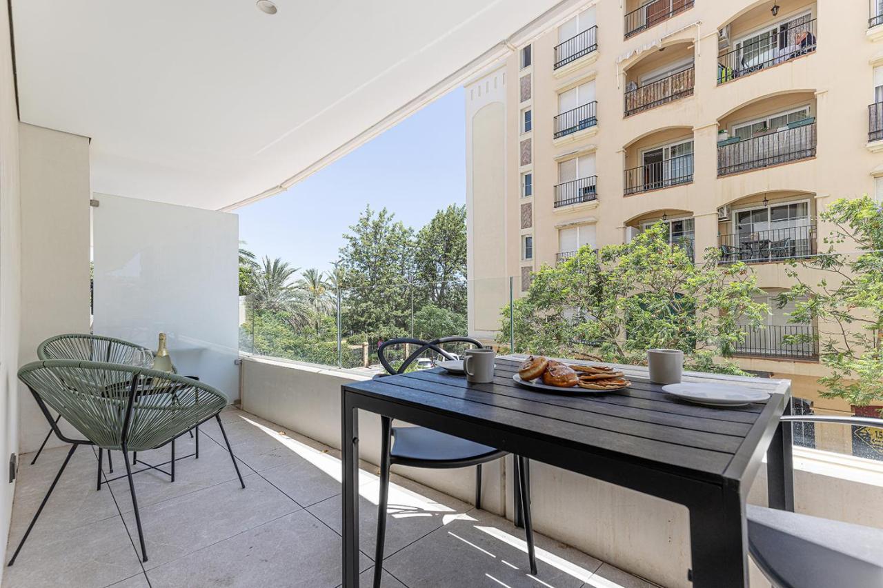 Stylish 2 Bedroom Apartment In Estepona Old Town Экстерьер фото