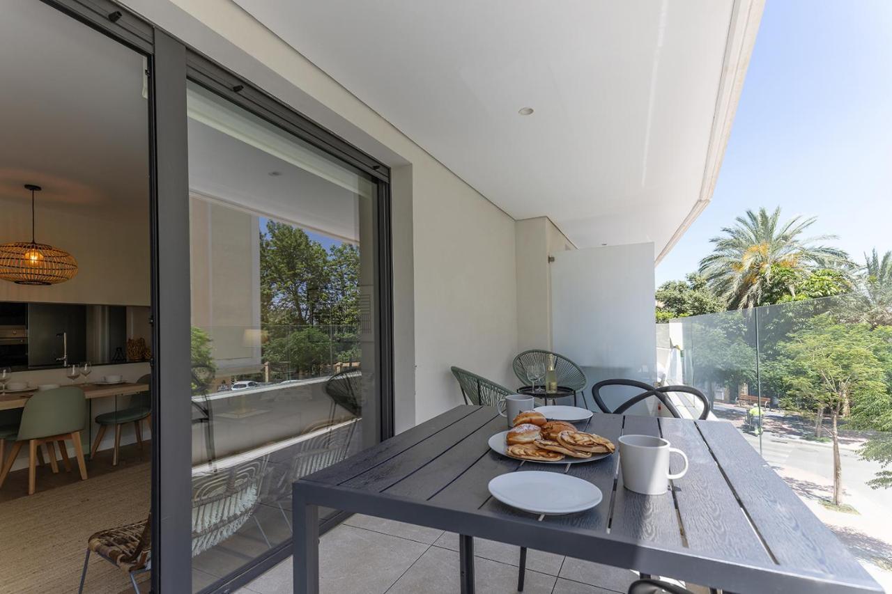 Stylish 2 Bedroom Apartment In Estepona Old Town Экстерьер фото